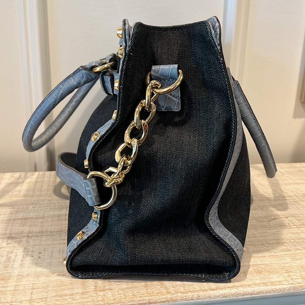 Michael Kors Denim & Croc Embossed Blue Leather Handbag Crossbody NWOT - Picture 5 of 10